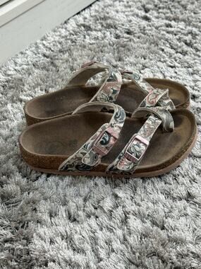 Birkenstock Mayari Kids Sandals Light Pink Birko-Flor Adjustable Strap 28-10